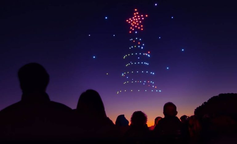  Da inicia el espectacular show de drones navideño en Soacha