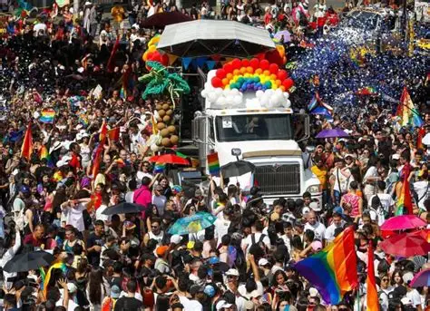 marcha lgbti colombia